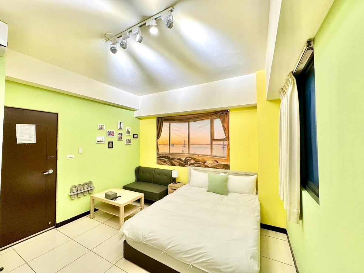 一中北極熊 Apartment Đài Trung Ngoại thất bức ảnh