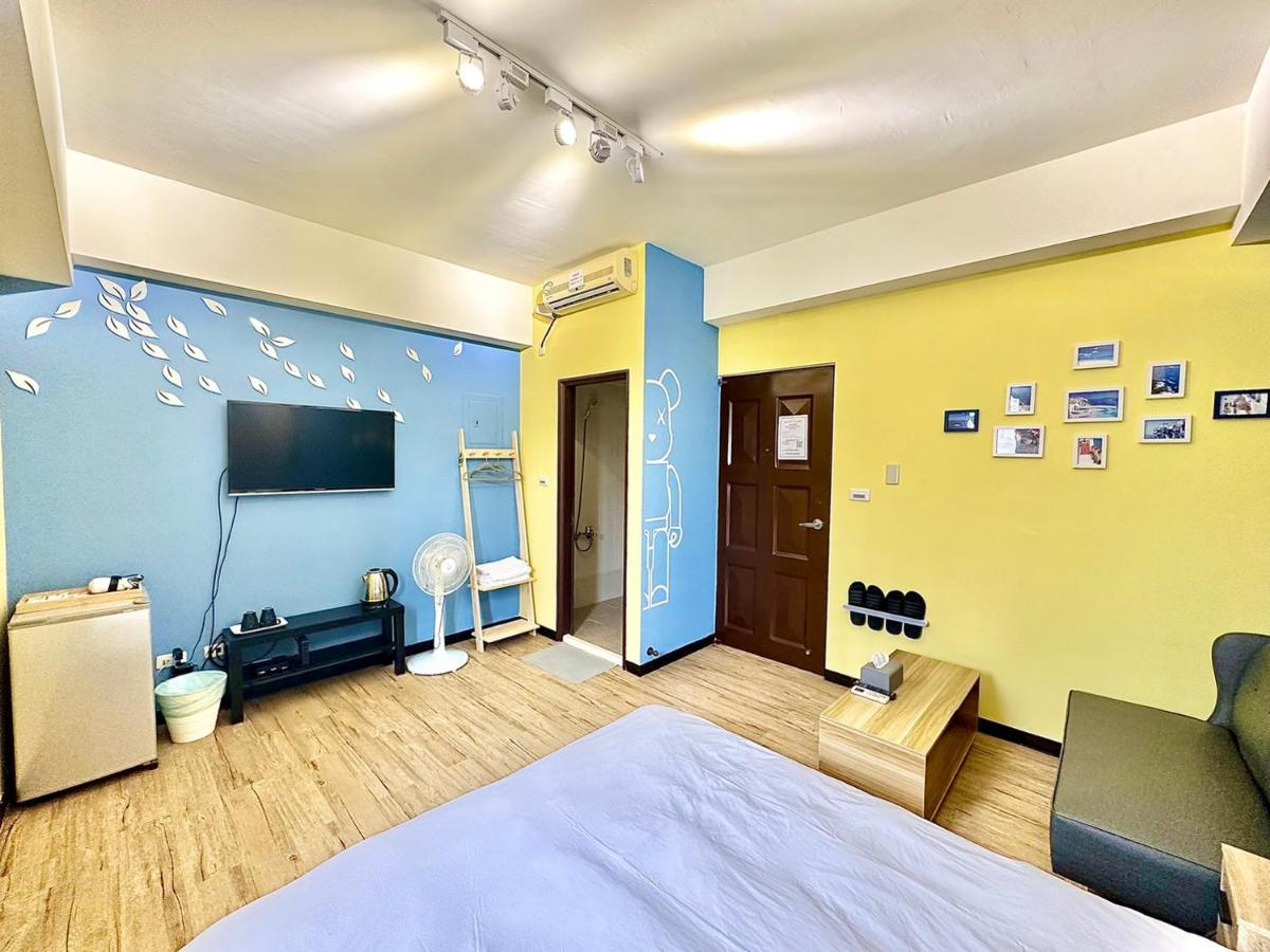 一中北極熊 Apartment Đài Trung Ngoại thất bức ảnh