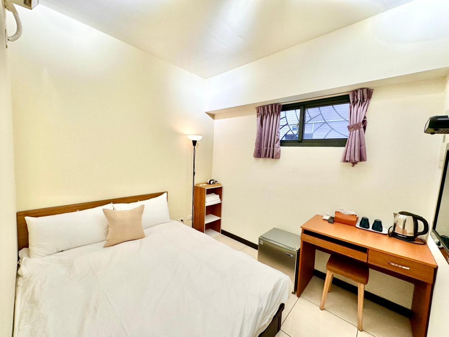 一中北極熊 Apartment Đài Trung Ngoại thất bức ảnh