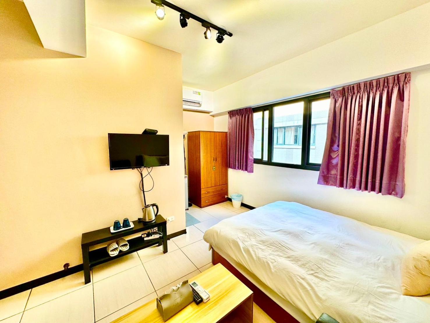 一中北極熊 Apartment Đài Trung Ngoại thất bức ảnh