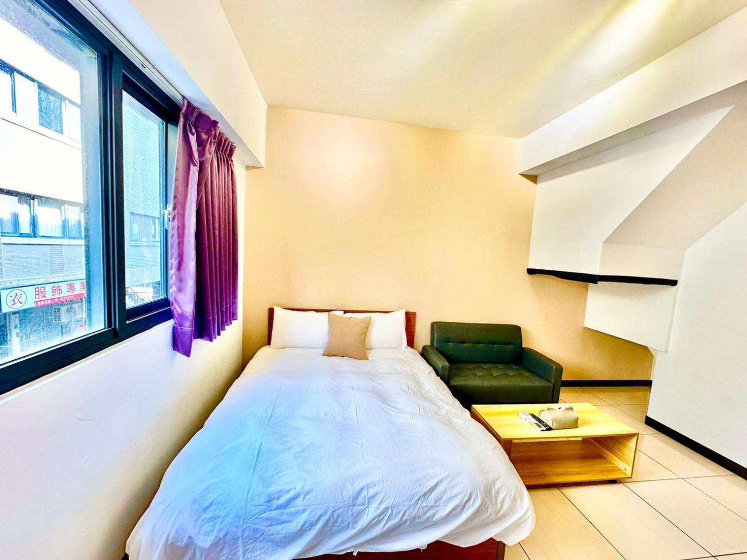 一中北極熊 Apartment Đài Trung Ngoại thất bức ảnh