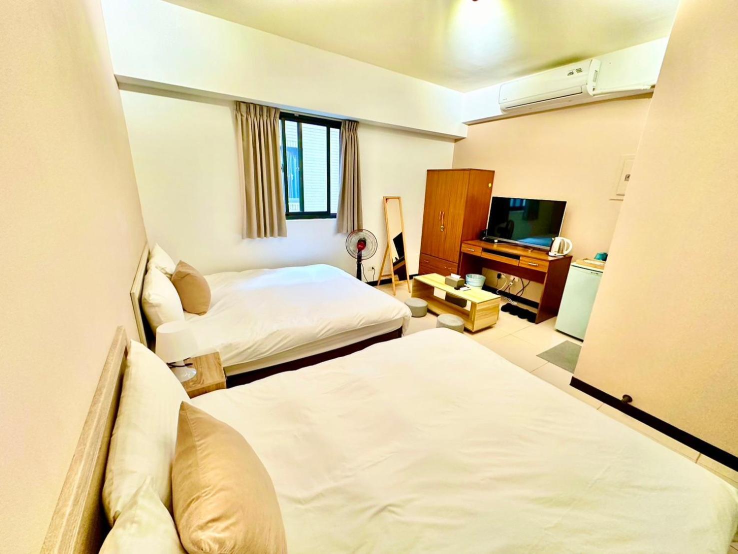 一中北極熊 Apartment Đài Trung Ngoại thất bức ảnh